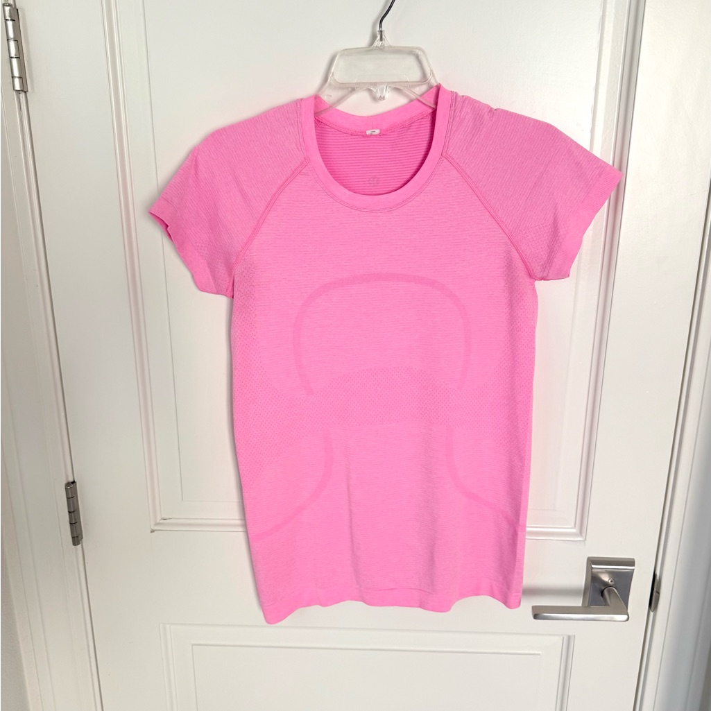 Lululemon Swiftly Tech Neon Pink Short Sleeve Shirt Long Hip Length Size 8